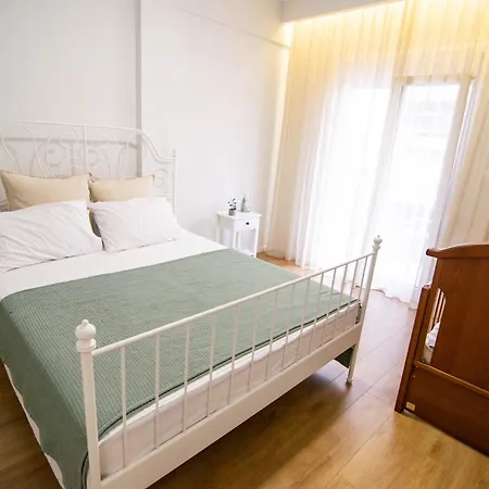Fofi's Center * Kavala