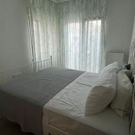 Fofi's Center * Kavala